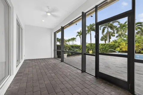 10585 La Strada West Palm Beach FL 33412