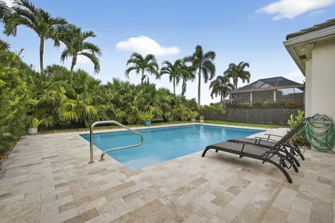 10585 La Strada West Palm Beach FL 33412