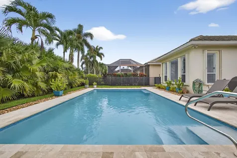 10585 La Strada West Palm Beach FL 33412
