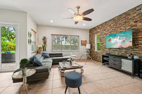 553 Gazetta Way West Palm Beach FL 33413