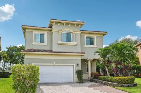 553 Gazetta Way West Palm Beach FL 33413