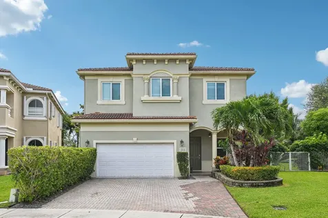 553 Gazetta Way West Palm Beach FL 33413