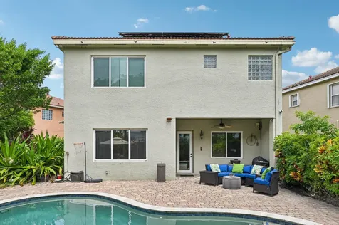 553 Gazetta Way West Palm Beach FL 33413