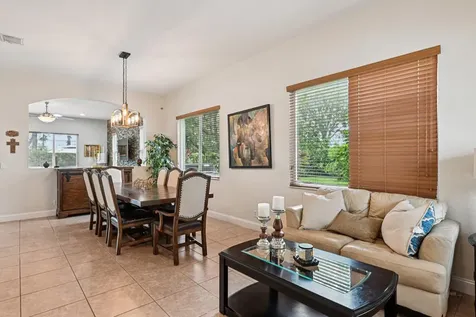 553 Gazetta Way West Palm Beach FL 33413
