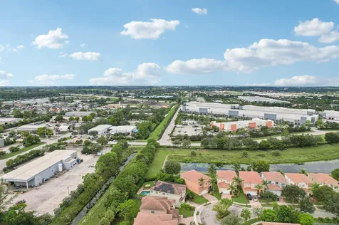 553 Gazetta Way West Palm Beach FL 33413