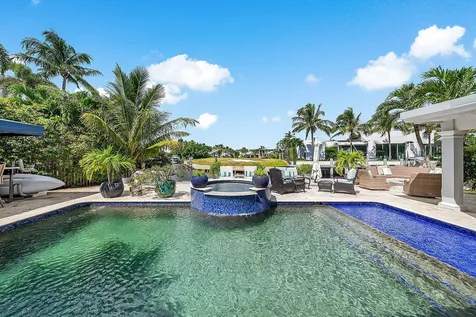 7425 Ne Bay Cove Court Boca Raton FL 33487