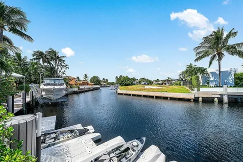 7425 Ne Bay Cove Court Boca Raton FL 33487