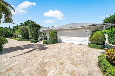 7425 Ne Bay Cove Court Boca Raton FL 33487