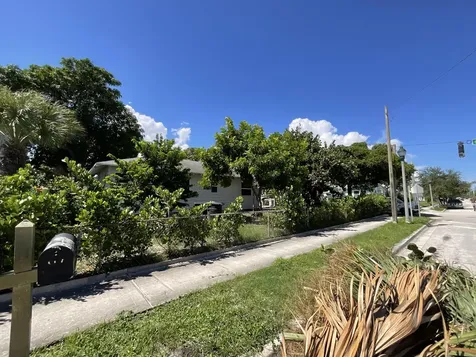 700 Tallapoosa Street West Palm Beach FL 33405