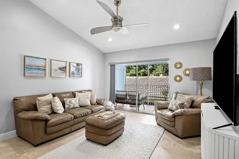 Boca Raton FL 33496