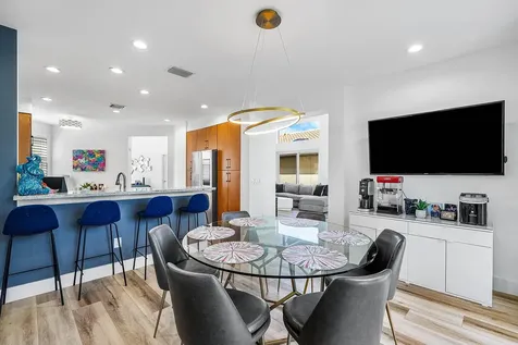 5338 Nw 26th Circle Boca Raton FL 33496