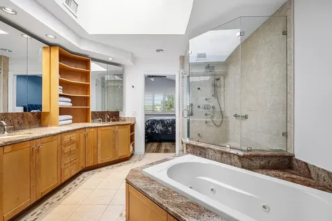 5338 Nw 26th Circle Boca Raton FL 33496