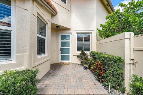 5338 Nw 26th Circle Boca Raton FL 33496