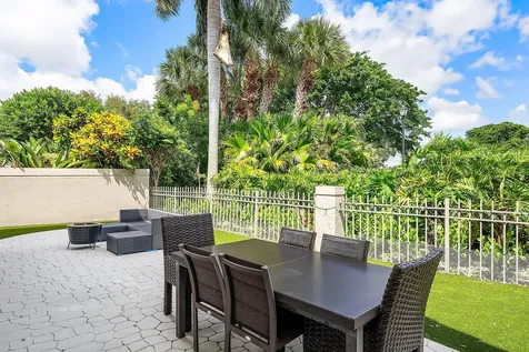 5338 Nw 26th Circle Boca Raton FL 33496