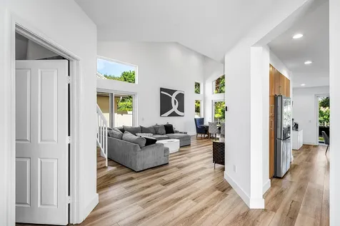 5338 Nw 26th Circle Boca Raton FL 33496