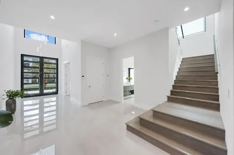 260 Ne 3rd Street Boca Raton FL 33432