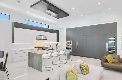 260 Ne 3rd Street Boca Raton FL 33432