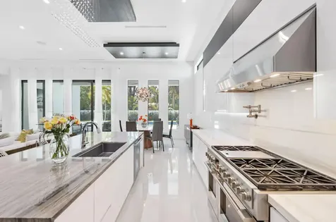 260 Ne 3rd Street Boca Raton FL 33432