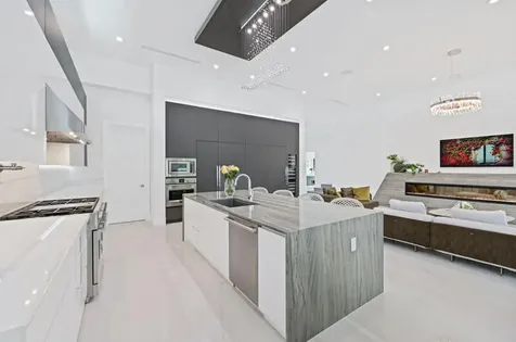 260 Ne 3rd Street Boca Raton FL 33432