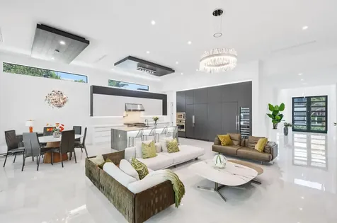 260 Ne 3rd Street Boca Raton FL 33432