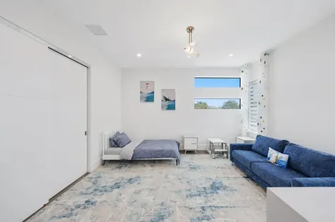 260 Ne 3rd Street Boca Raton FL 33432