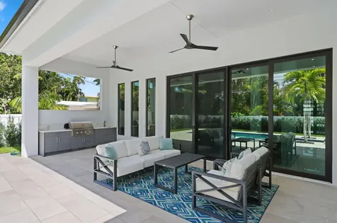 260 Ne 3rd Street Boca Raton FL 33432