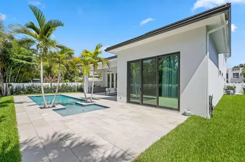 260 Ne 3rd Street Boca Raton FL 33432