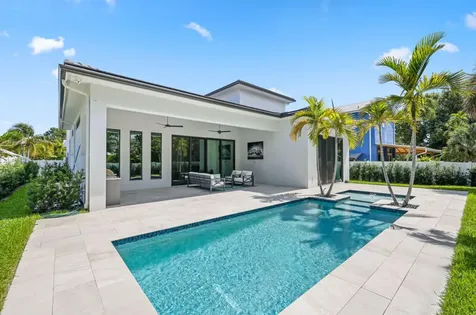 260 Ne 3rd Street Boca Raton FL 33432