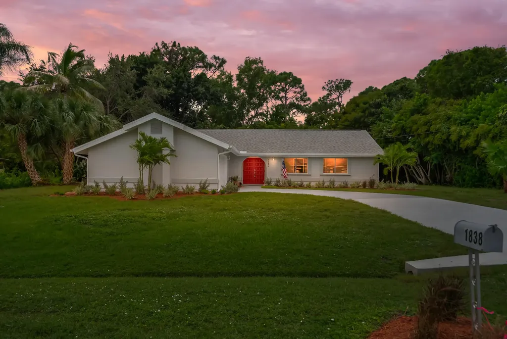 1838 Se Van Kleff Avenue Port Saint Lucie FL 34952