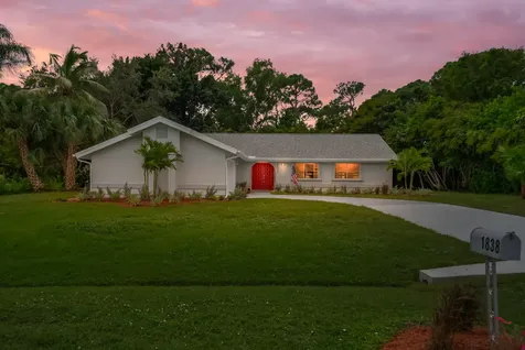 1838 Se Van Kleff Avenue Port Saint Lucie FL 34952