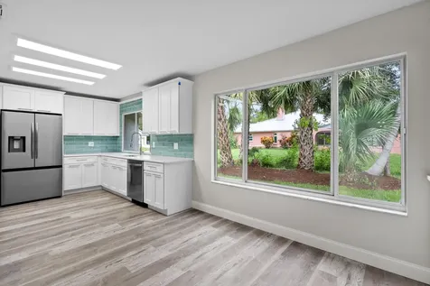 1838 Se Van Kleff Avenue Port Saint Lucie FL 34952