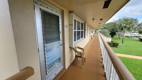 213 Coventry I West Palm Beach FL 33417