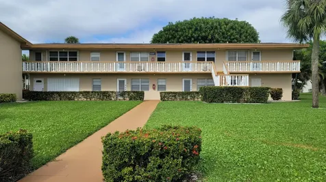 213 Coventry I West Palm Beach FL 33417
