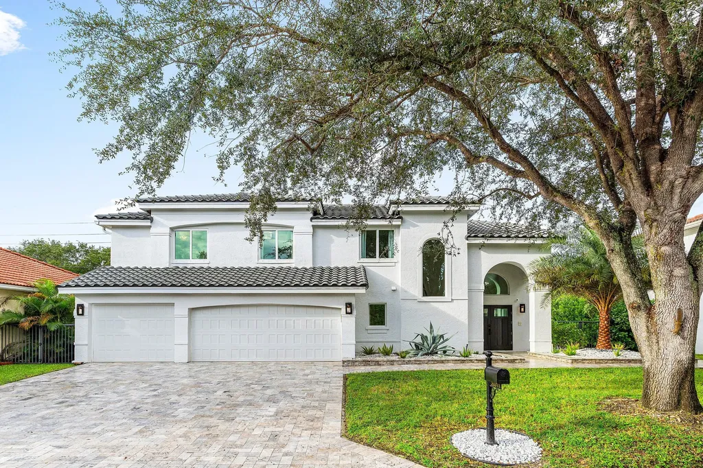 20311 Monteverdi Circle Boca Raton FL 33498