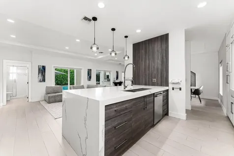 1044 Nw 6th Drive Boca Raton FL 33486