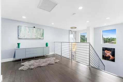 1044 Nw 6th Drive Boca Raton FL 33486