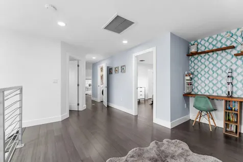 1044 Nw 6th Drive Boca Raton FL 33486