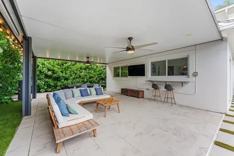 1044 Nw 6th Drive Boca Raton FL 33486