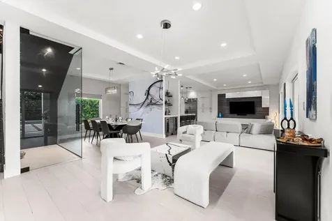 1044 Nw 6th Drive Boca Raton FL 33486