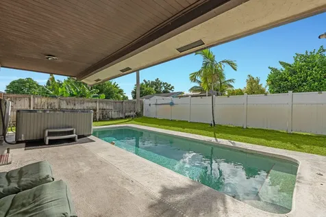 1403 Donwoods Lane Royal Palm Beach FL 33411