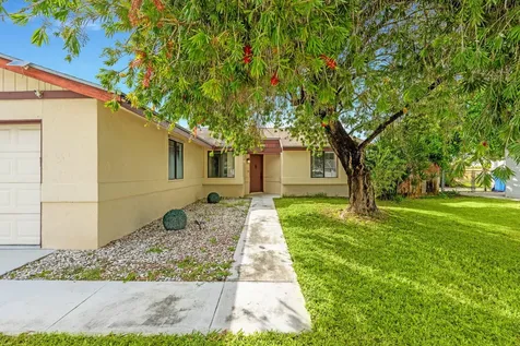 1403 Donwoods Lane Royal Palm Beach FL 33411