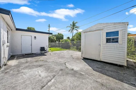 1301 W 26th Street Riviera Beach FL 33404