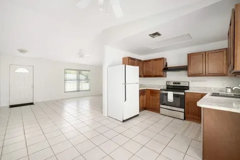 6705 Brookline Avenue Fort Pierce FL 34951