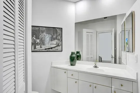 251 Isle Way Palm Beach Gardens FL 33418