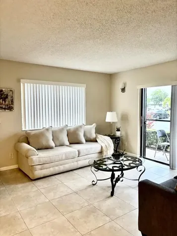 610 Trace Circle Deerfield Beach FL 33441