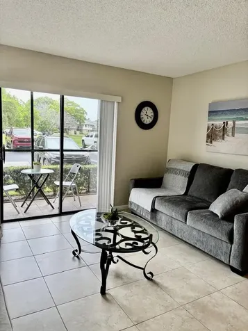 610 Trace Circle Deerfield Beach FL 33441