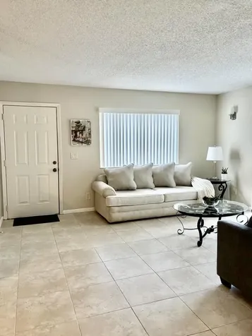 610 Trace Circle Deerfield Beach FL 33441