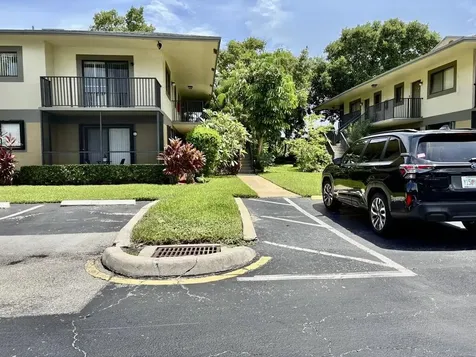 610 Trace Circle Deerfield Beach FL 33441