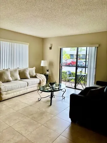 610 Trace Circle Deerfield Beach FL 33441