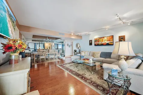 5380 N Ocean Drive Singer Island FL 33404